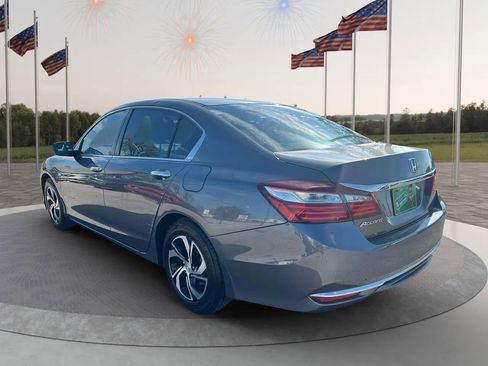 Used 2016 Honda Accord LX image 7