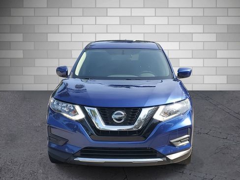 Used 2018 Nissan Rogue S image 8