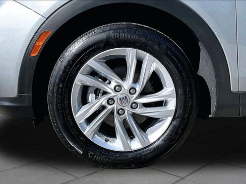 Used 2024 Buick Envista Preferred w/ Convenience II Package FWD image 11