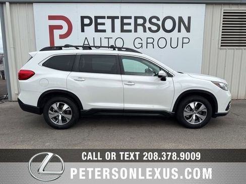 Used 2019 Subaru Ascent Premium w/ Popular Package #3 image 3