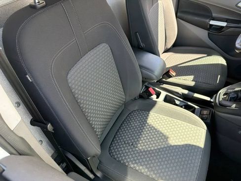 Used 2023 Ford Transit Connect XLT FWD image 5