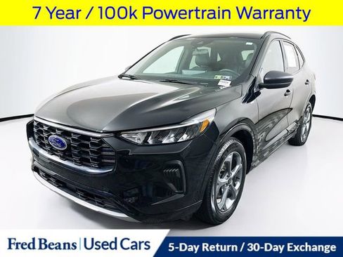 Certified 2023 Ford Escape ST-Line w/ Tech Pack #1 image 4
