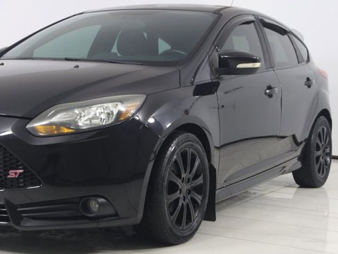 Used 2014 Ford Focus ST image 44