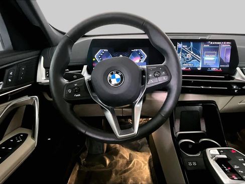 Used 2023 BMW X1 xDrive28i w/ Convenience Package AWD/4WD image 11