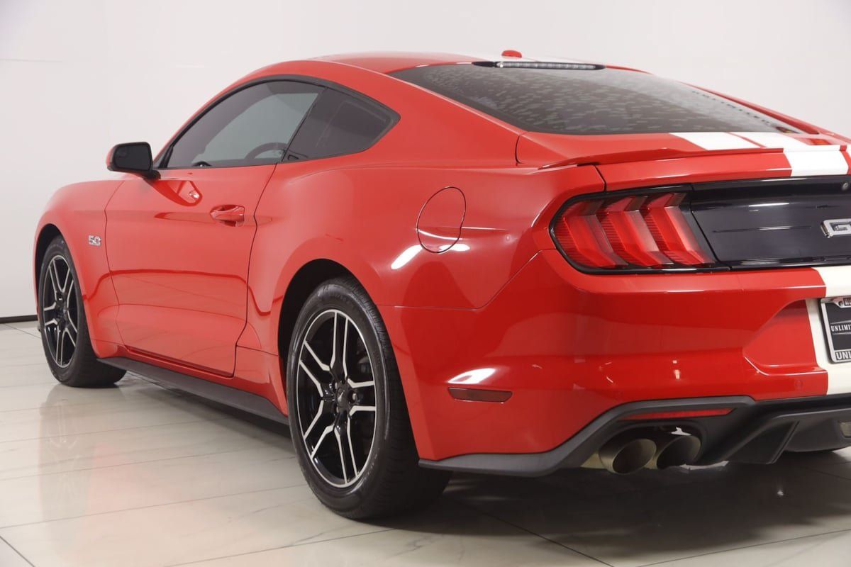 Used 2019 Ford Mustang GT RWD image 26