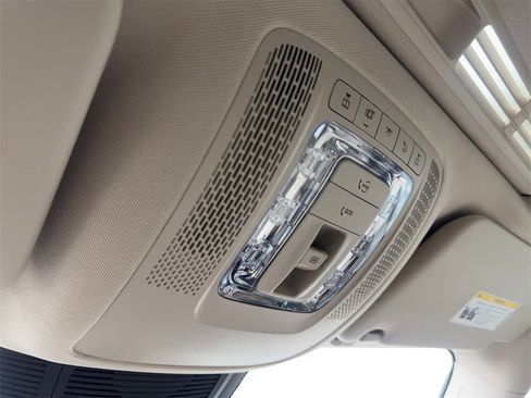 Used 2022 Mercedes-Benz GLE 350 4MATIC image 73