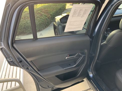 Used 2025 MAZDA CX-50 AWD 2.5 S w/ Preferred Package image 22