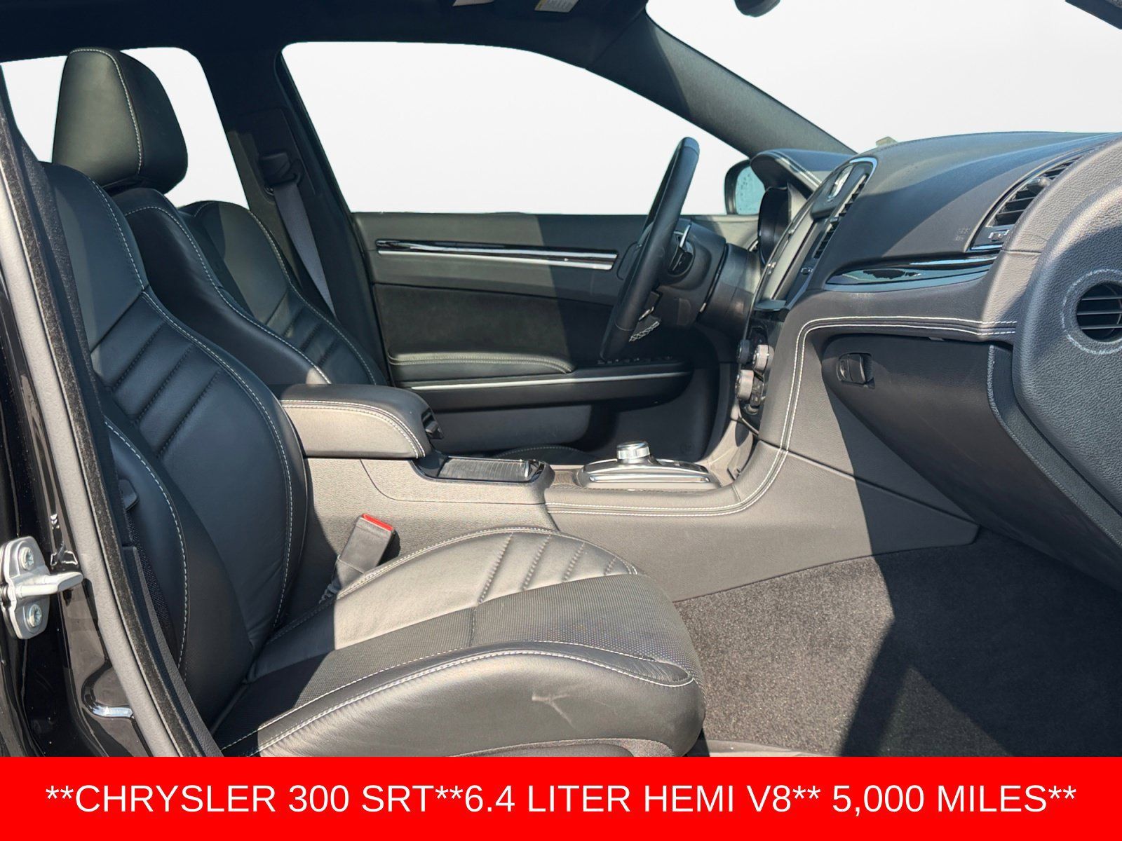Used 2023 Chrysler 300 C RWD image 17