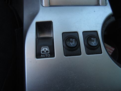 Used 2021 Toyota 4Runner SR5 AWD/4WD image 21