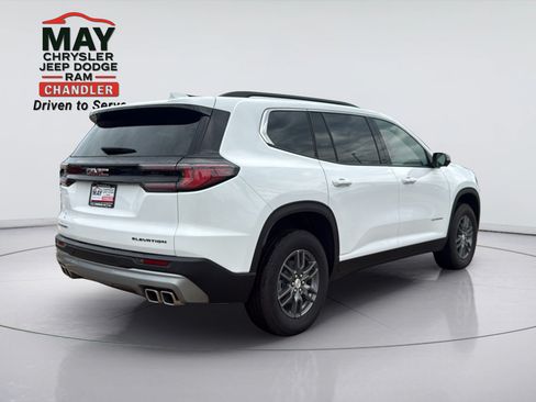 Used 2025 GMC Acadia Elevation FWD image 7