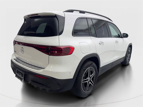 Used 2024 Mercedes-Benz EQB 250+ image 6