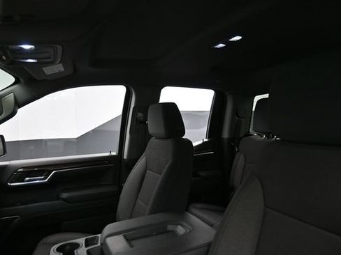 Used 2023 Chevrolet Silverado 1500 LT AWD/4WD image 18