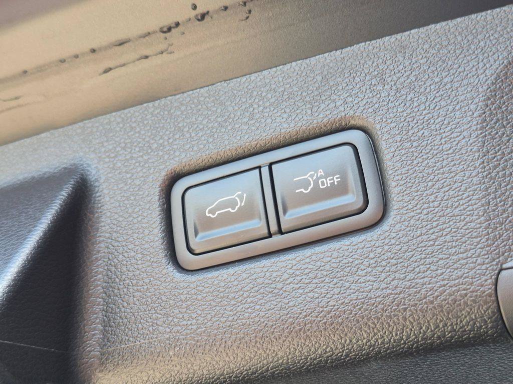 Certified 2024 Kia Telluride SX X-Line AWD/4WD image 11