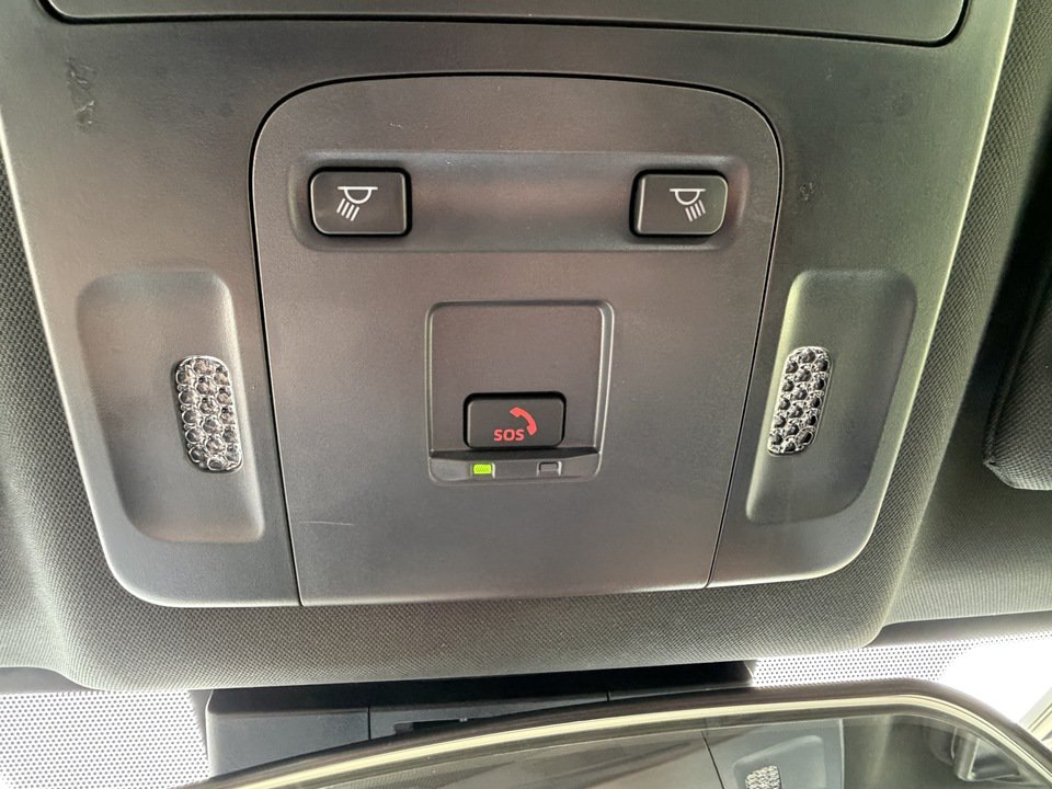 Used 2025 Toyota Camry SE AWD/4WD image 22