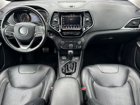 Used 2019 Jeep Cherokee Limited image 13