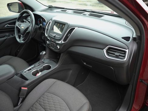 Used 2019 Chevrolet Equinox LT w/ Driver Convenience Package FWD image 48