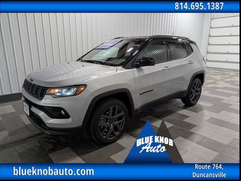 Used 2026 Jeep Compass Limited AWD/4WD image 1