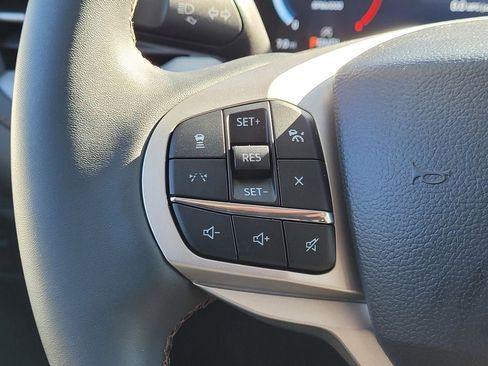 New 2026 Ford Explorer Active image 40