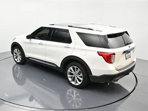 Certified 2023 Ford Explorer Platinum w/ Technology Package image 36
