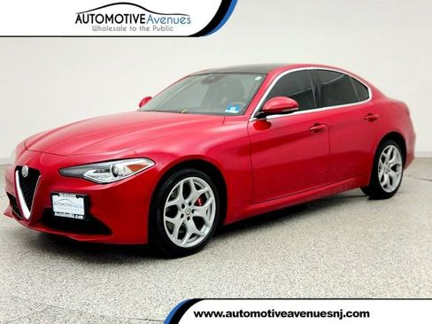 Used 2020 Alfa Romeo Giulia Ti w/ Active Blind Spot Package AWD/4WD image 1