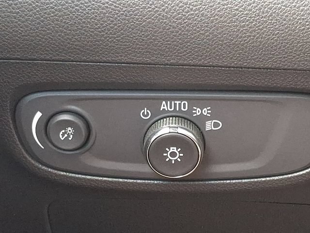 Used 2024 Buick Encore GX Sport Touring w/ Comfort Package FWD image 25