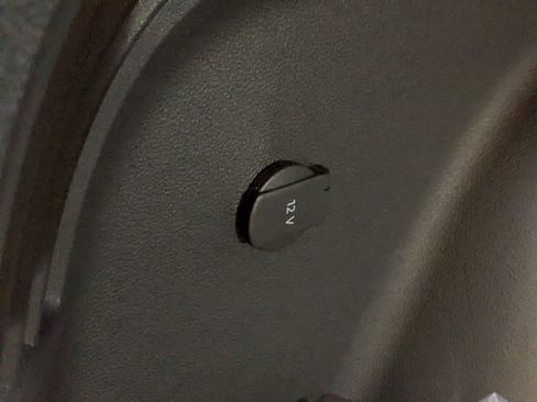 New 2026 Volkswagen Atlas Cross Sport SE image 29