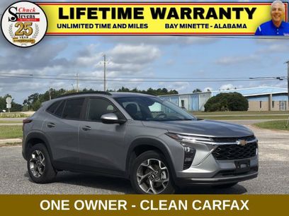 Used 2025 Chevrolet Trax LT w/ LT Convenience Package