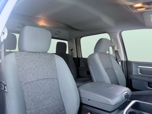 Used 2018 RAM 3500 Lone Star image 48