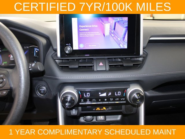 Used 2025 Toyota RAV4 XLE AWD/4WD image 23