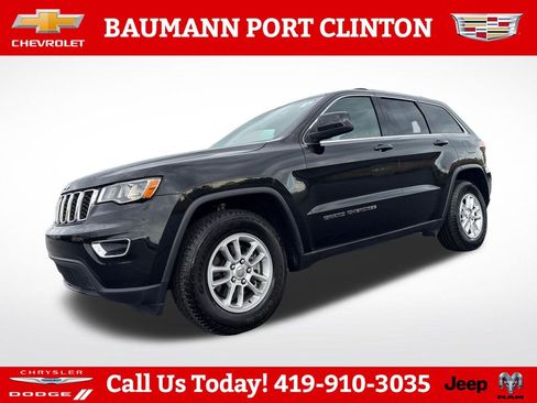 Used 2018 Jeep Grand Cherokee Laredo RWD image 2