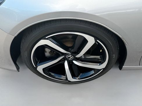 Used 2019 Honda Accord Sport image 35