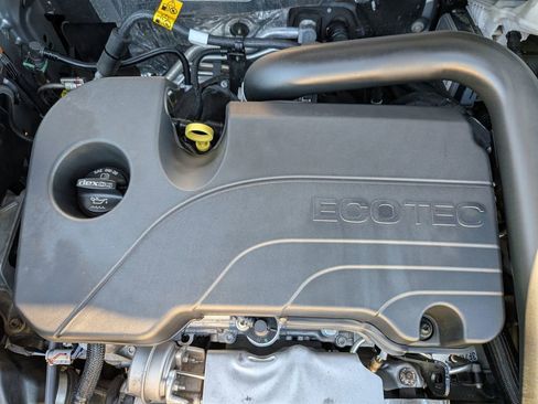 Used 2023 Chevrolet Equinox RS w/ LPO, Floor Liner Package AWD/4WD image 17
