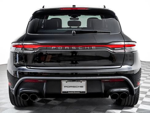 Certified 2026 Porsche Macan AWD/4WD image 11