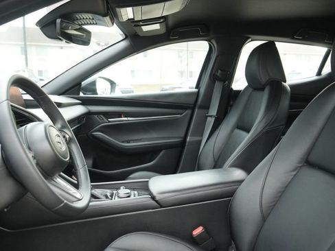 Used 2024 MAZDA MAZDA3 s image 24