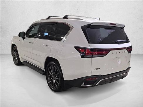 Used 2023 Lexus LX 600 F Sport AWD/4WD image 7