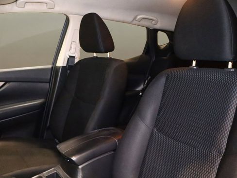 Used 2020 Nissan Rogue Sport S w/ Appearance Package image 15