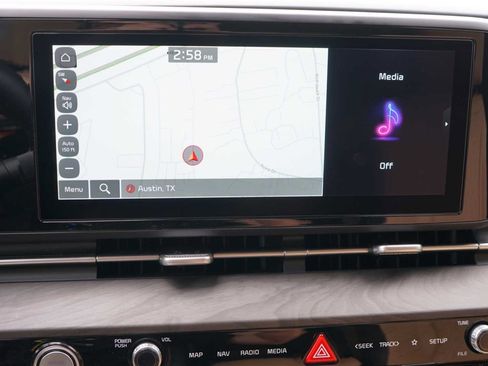 Certified 2023 Kia Carnival EX FWD image 12