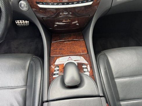 Used 2010 Mercedes-Benz CL 63 AMG w/ Distronic Plus Pkg image 37