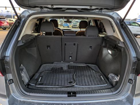 Used 2024 Volkswagen Taos S image 27