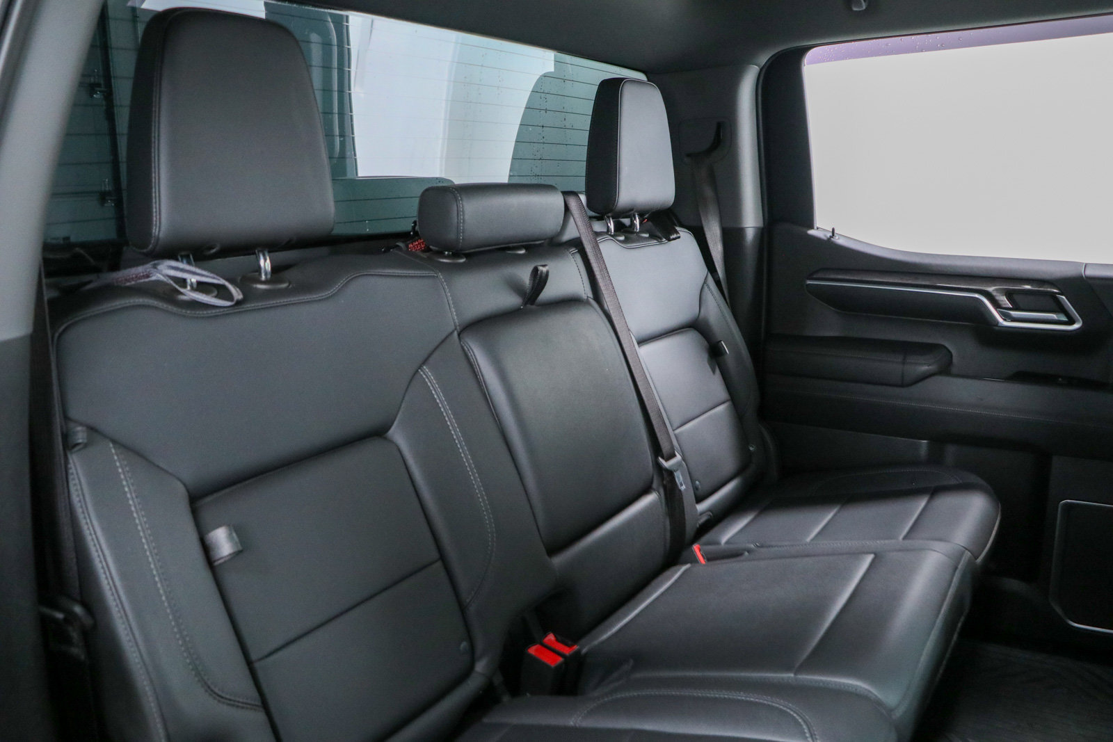 Used 2022 Chevrolet Silverado 1500 LTZ AWD/4WD image 31