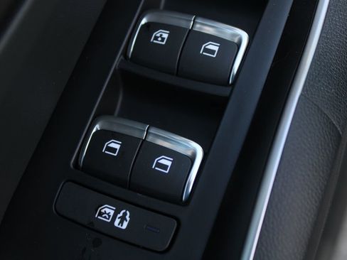 New 2026 Kia Sorento LX FWD image 20