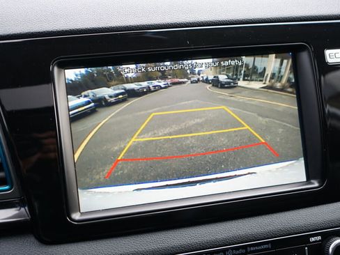 Used 2019 Kia Niro EX Premium w/ Cold Weather Package 1.0 image 22