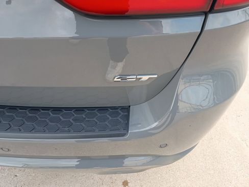 Used 2025 Dodge Durango GT image 12