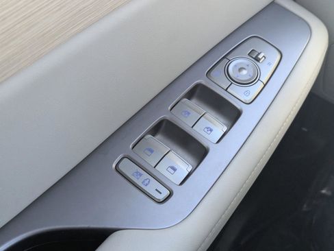 Used 2024 Hyundai Palisade Limited image 31