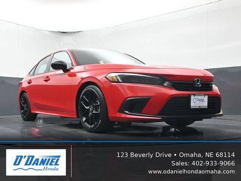 Used 2023 Honda Civic Sport image 14