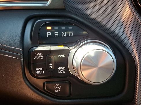 Used 2020 RAM 1500 Limited AWD/4WD image 17