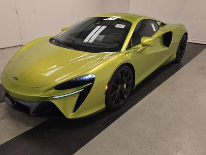 Used 2023 McLaren Artura