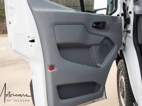 Used 2017 Ford Transit 350 148 Low Roof image 24