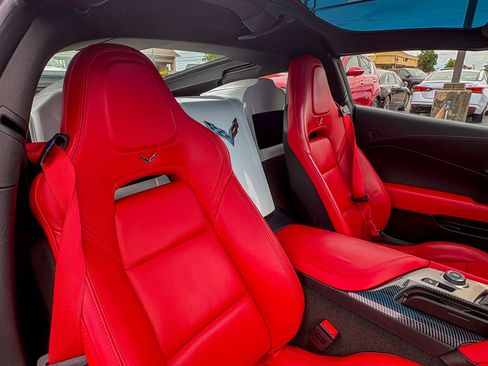 Used 2017 Chevrolet Corvette Grand Sport RWD image 4