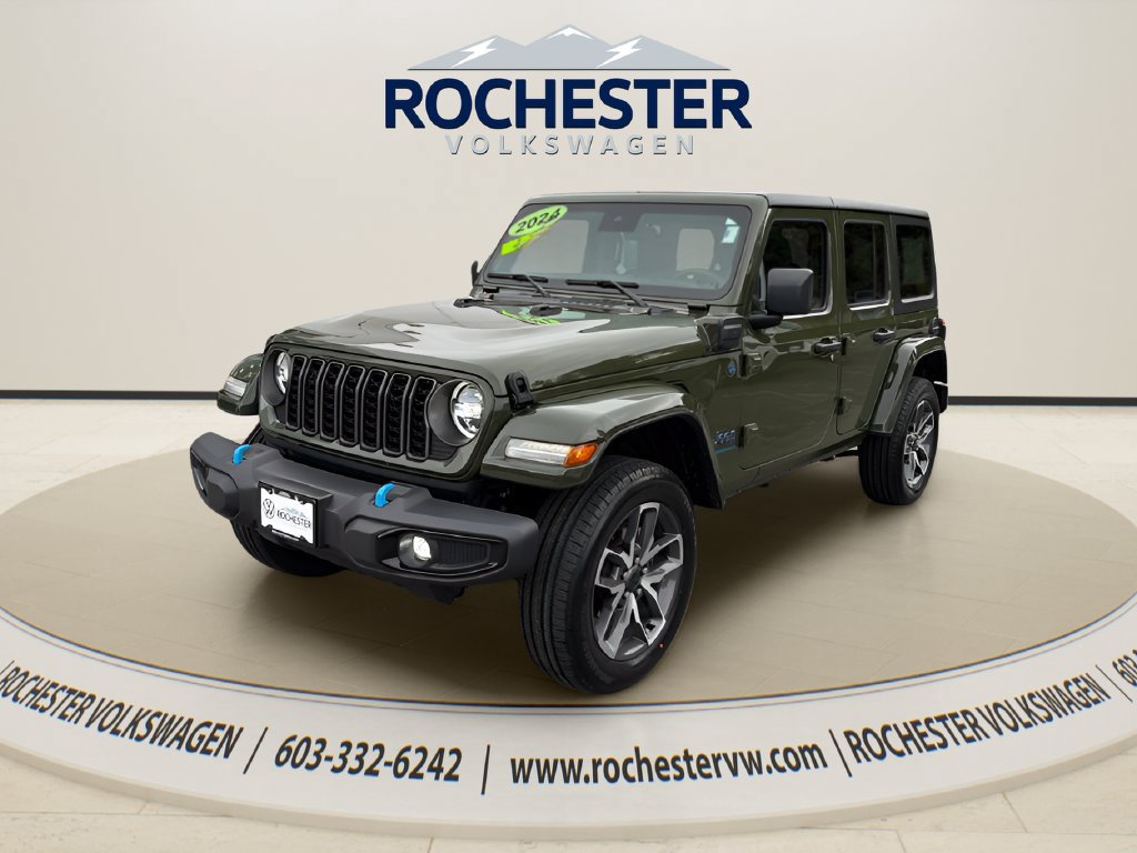 Used 2024 Jeep Wrangler Unlimited w/ Convenience Group AWD/4WD image 2